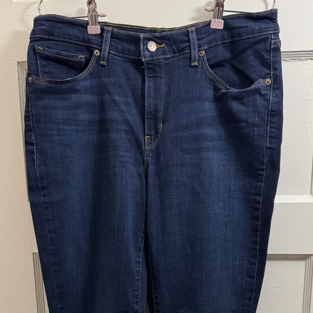 ⭐️Levi’s Straight Fit | Sz 12